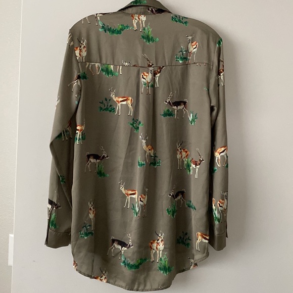 Zara Green Deer Satin Shirt Anthropologie Free People J Crew Bloggers Fave NWT M - Picture 8 of 16